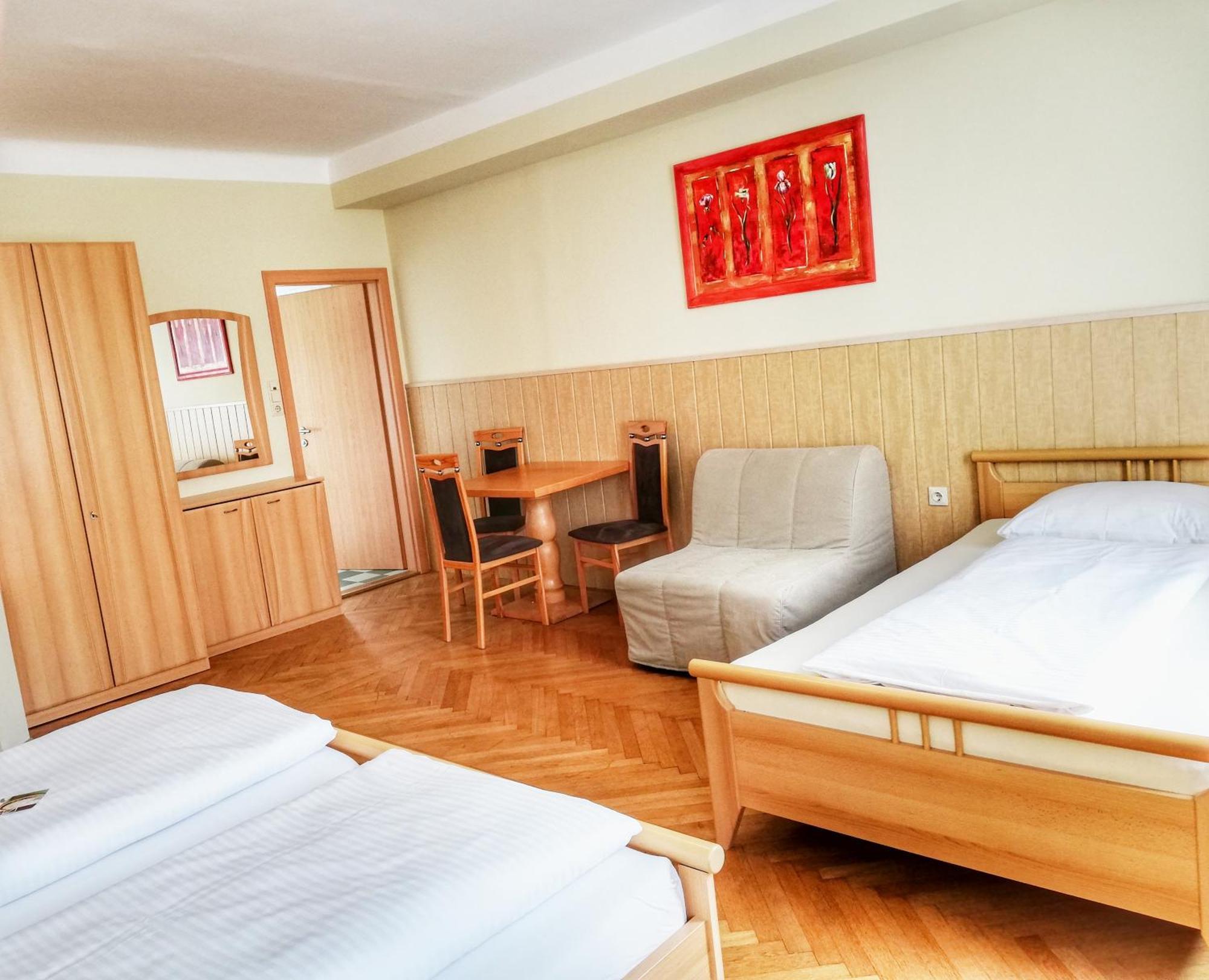 Familie Zuser Hotel Garni Mitterbach Kültér fotó