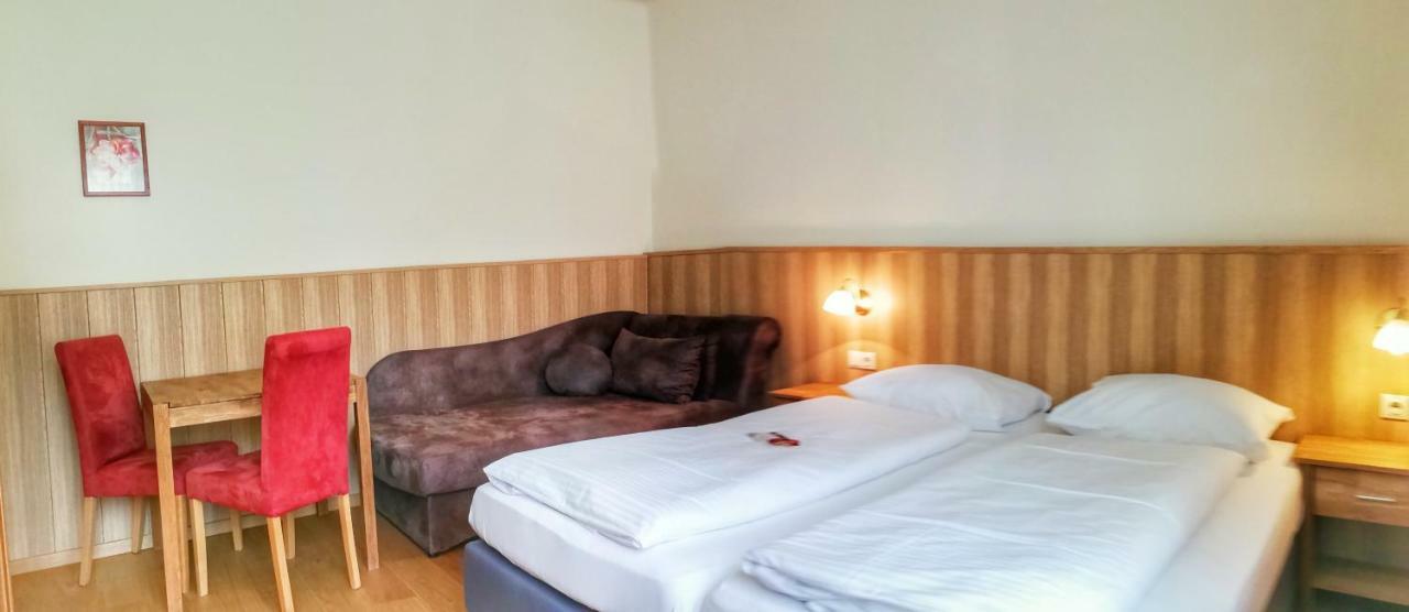 Familie Zuser Hotel Garni Mitterbach Kültér fotó